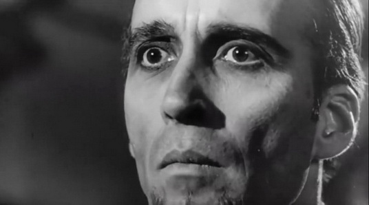 Castle of the Living Dead (1964) - Christopher Lee 1