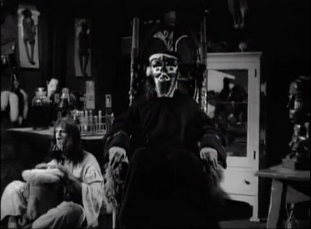 The Four Skulls of Jonathan Drake (1959) 03
