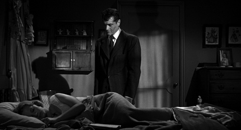 The Return of Dracula (1958) 05